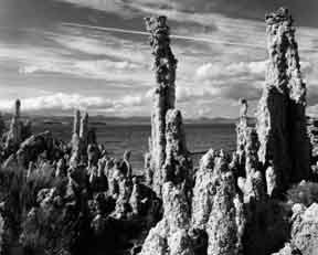 Tufas
& Contrails #2